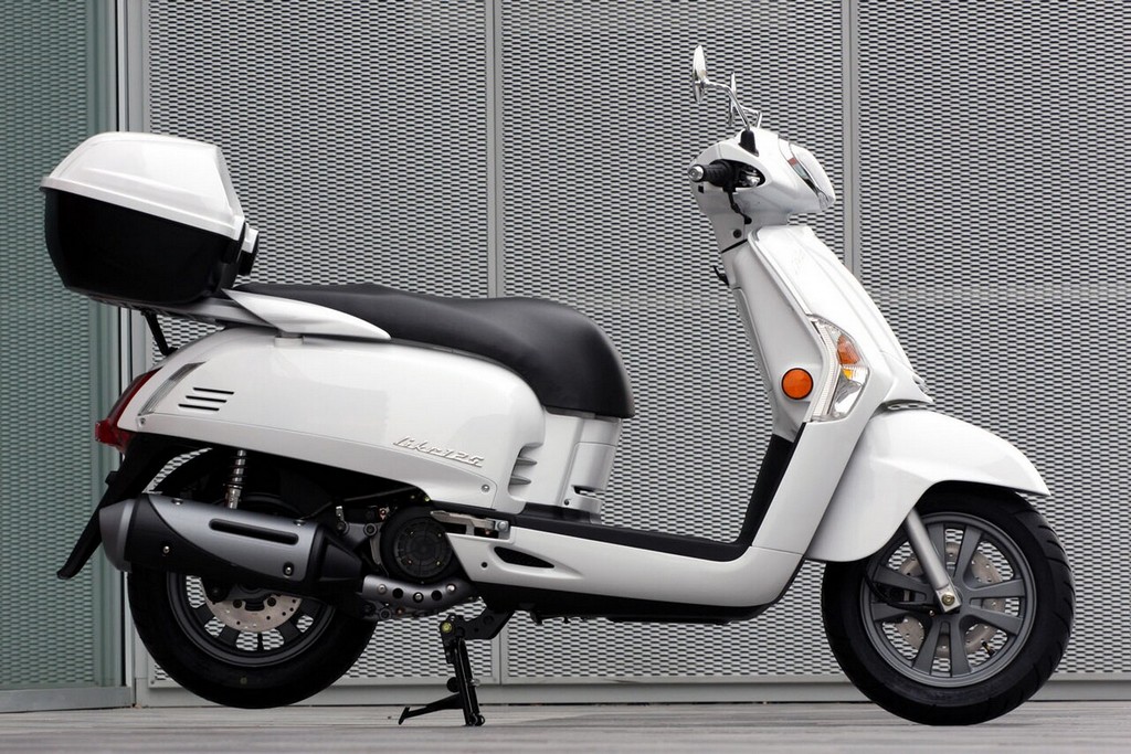 The Kymco Like — “Classic is one scooter …”